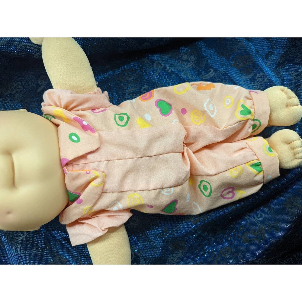 Cabbage Patch Kids First Edition 1990 Doll With Clothes - Picture 10 of 10